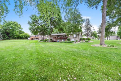 830 Lakewood Drive SW, Hutchinson, MN 55350