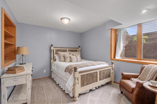 12225 60th Place N, Minneapolis, MN 55442