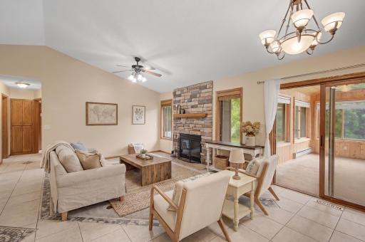 12225 60th Place N, Minneapolis, MN 55442