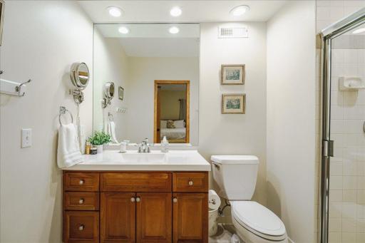 17812 Bearpath Trail, Eden Prairie, MN 55347