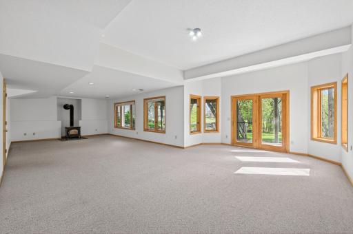 523 Wildwood Avenue, Saint Paul, MN 55110