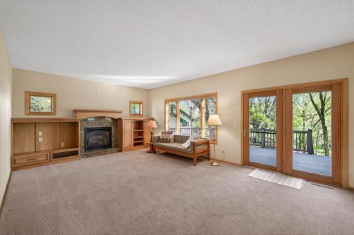 523 Wildwood Avenue, Saint Paul, MN 55110