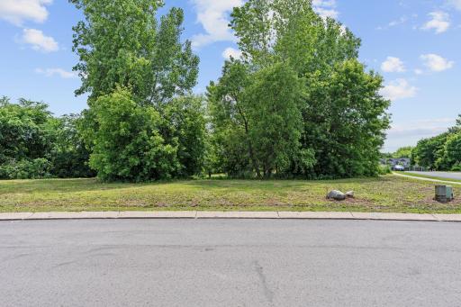 7621 Red Fox Trail, Rockford, MN 55373