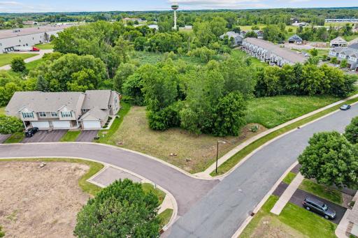 12-web-or-mls-7624 Red Fox Terrace-12.jpg