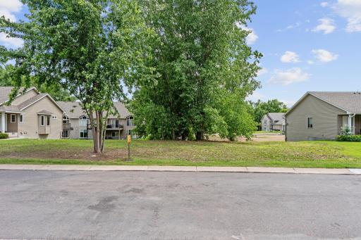 7621 Red Fox Trail, Rockford, MN 55373