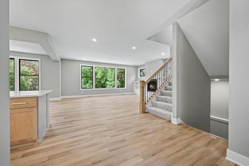 4044 Merriam Road, Hopkins, MN 55305