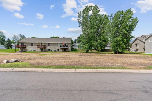 7624 Red Fox Trail, Rockford, MN 55373