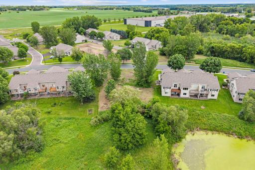 15-web-or-mls-7624 Red Fox Terrace-15.jpg