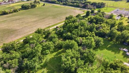 1309 28th Avenue NE, Austin, MN 55912