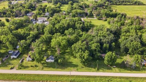 1309 28th Avenue NE, Austin, MN 55912