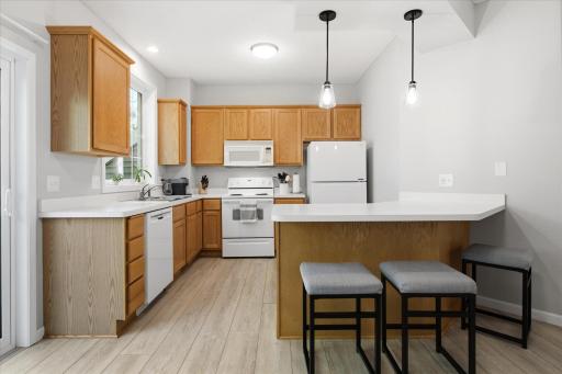10512 8th Avenue N, Minneapolis, MN 55441