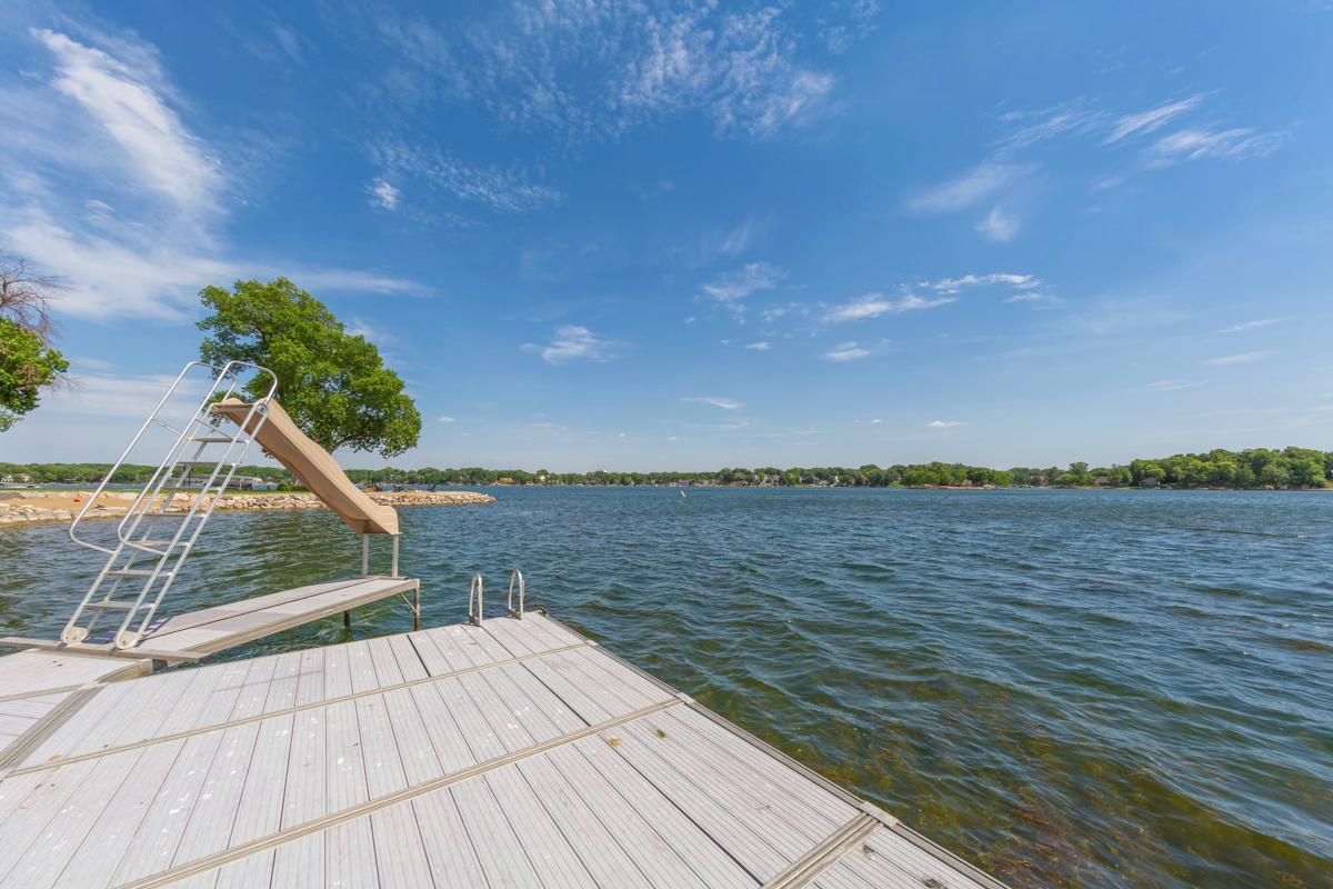 124 Lake.jpg