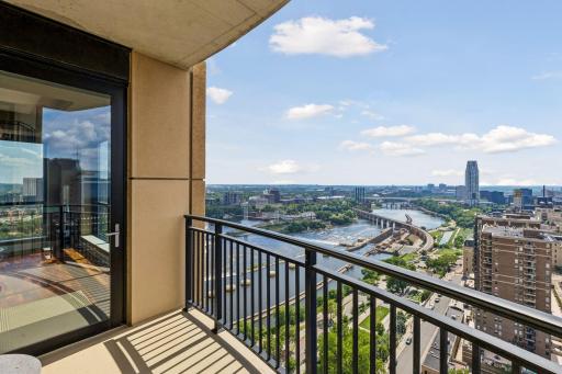 100 3rd Avenue S, 2301, Minneapolis, MN 55401