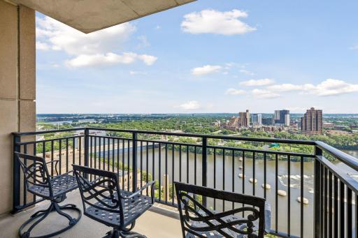 100 3rd Avenue S, 2301, Minneapolis, MN 55401