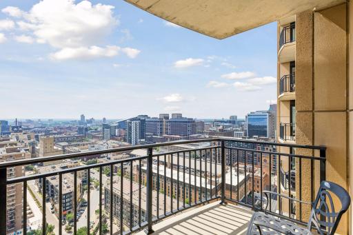 100 3rd Avenue S, 2301, Minneapolis, MN 55401