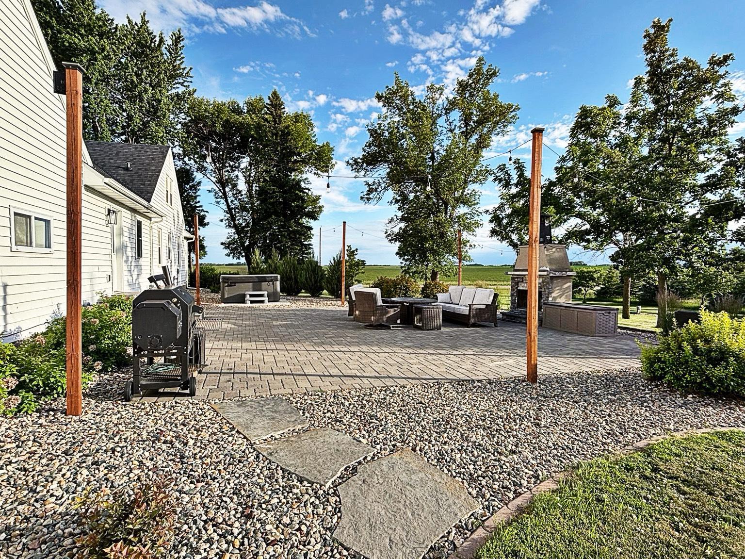 32x32 Patio + Hot Tub