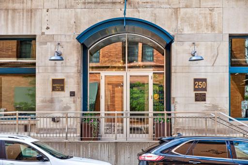 American Trio Lofts - Street Level Entrance