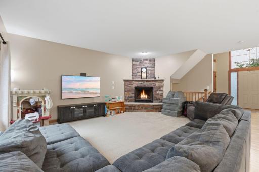 12912 196th Lane NW, Elk River, MN 55330