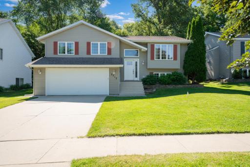 2312 21st Avenue SE, Rochester, MN 55904