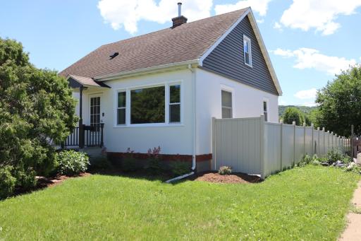 865 Gilmore Avenue, Winona, MN 55987