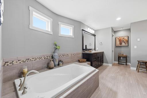 15792 Highway 46, Kindred, ND 58051
