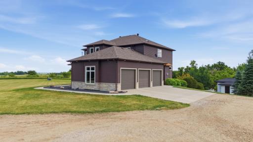 15792 Highway 46, Kindred, ND 58051