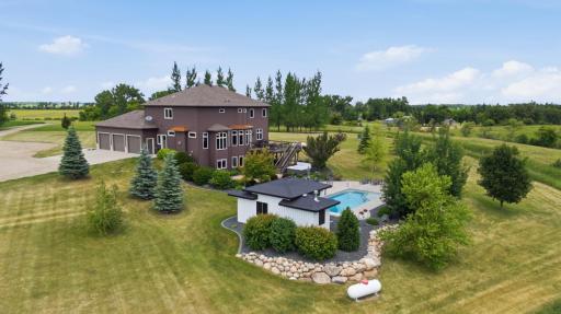 15792 Highway 46, Kindred, ND 58051