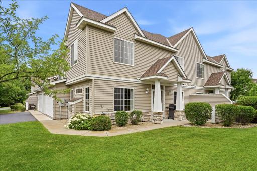 Welcome home to this beautifully maintained end-unit townhome!