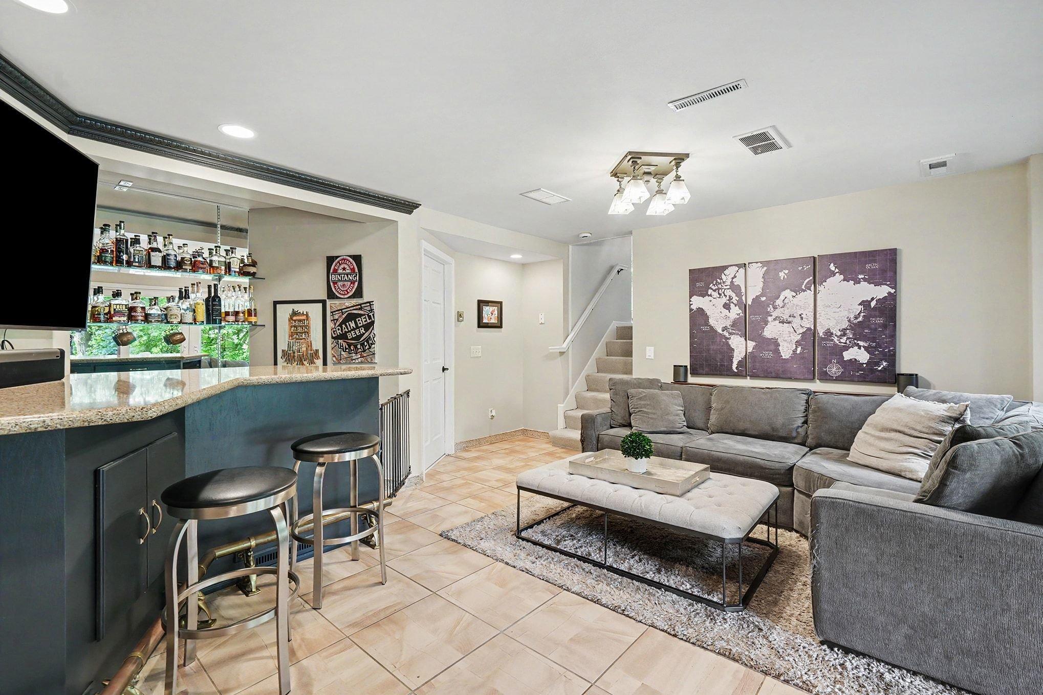 Wet bar and family room- Lower-level