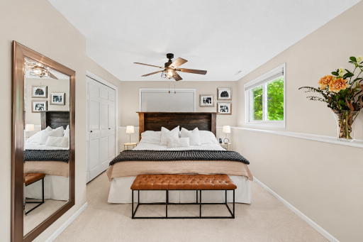 4th bedroom: Mid-level