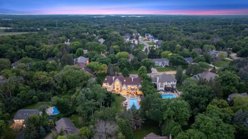 2350 Cherrywood Road, Minnetonka, MN 55305