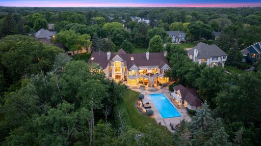 2350 Cherrywood Road, Minnetonka, MN 55305
