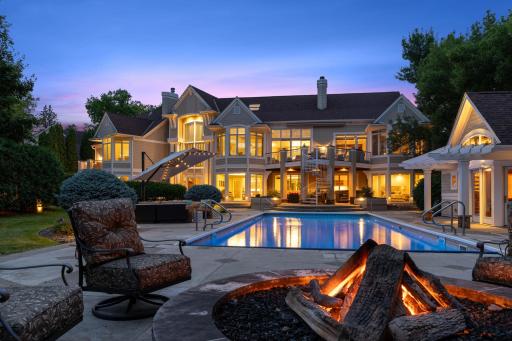 2350 Cherrywood Road, Minnetonka, MN 55305