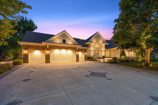 2350 Cherrywood Road, Minnetonka, MN 55305