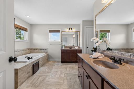 2100 Belmont Avenue NW, Prior Lake, MN 55372
