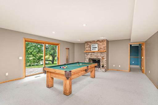 16025 48th Avenue N, Plymouth, MN 55446