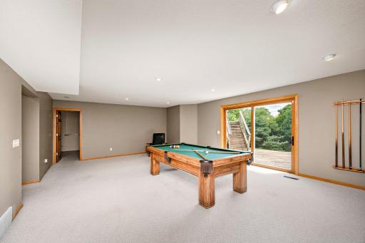 16025 48th Avenue N, Plymouth, MN 55446