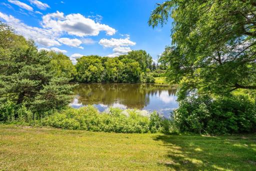 16025 48th Avenue N, Plymouth, MN 55446
