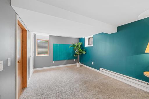 3217 36th Avenue NE, Minneapolis, MN 55418