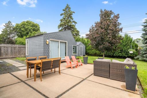 This fully-livable bonus space is ready to become your home office, studio, gym or hobby haven!