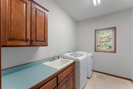 4470 Garland Lane N, Plymouth, MN 55446