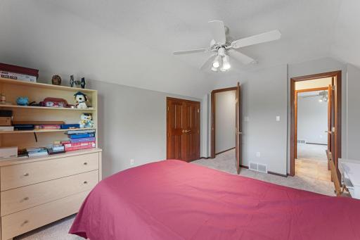 4470 Garland Lane N, Plymouth, MN 55446