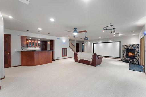 4470 Garland Lane N, Plymouth, MN 55446
