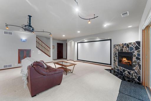 4470 Garland Lane N, Plymouth, MN 55446