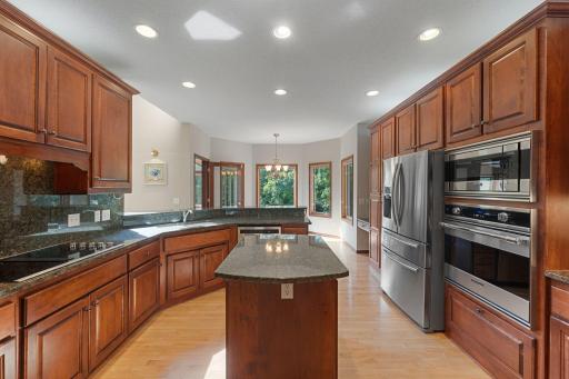 4470 Garland Lane N, Plymouth, MN 55446