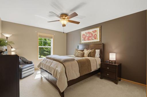 9624 Scott Lane N, Minneapolis, MN 55443