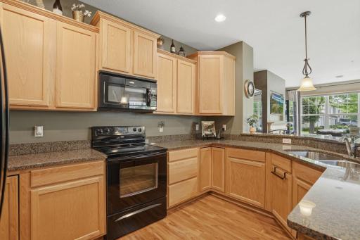 9624 Scott Lane N, Minneapolis, MN 55443