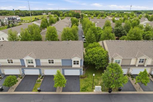 9624 Scott Lane N, Minneapolis, MN 55443