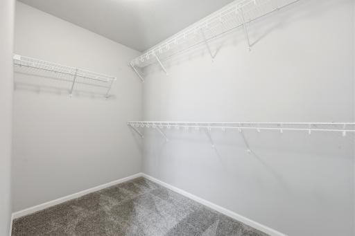 1490 68th Avenue S, Fargo, ND 58104