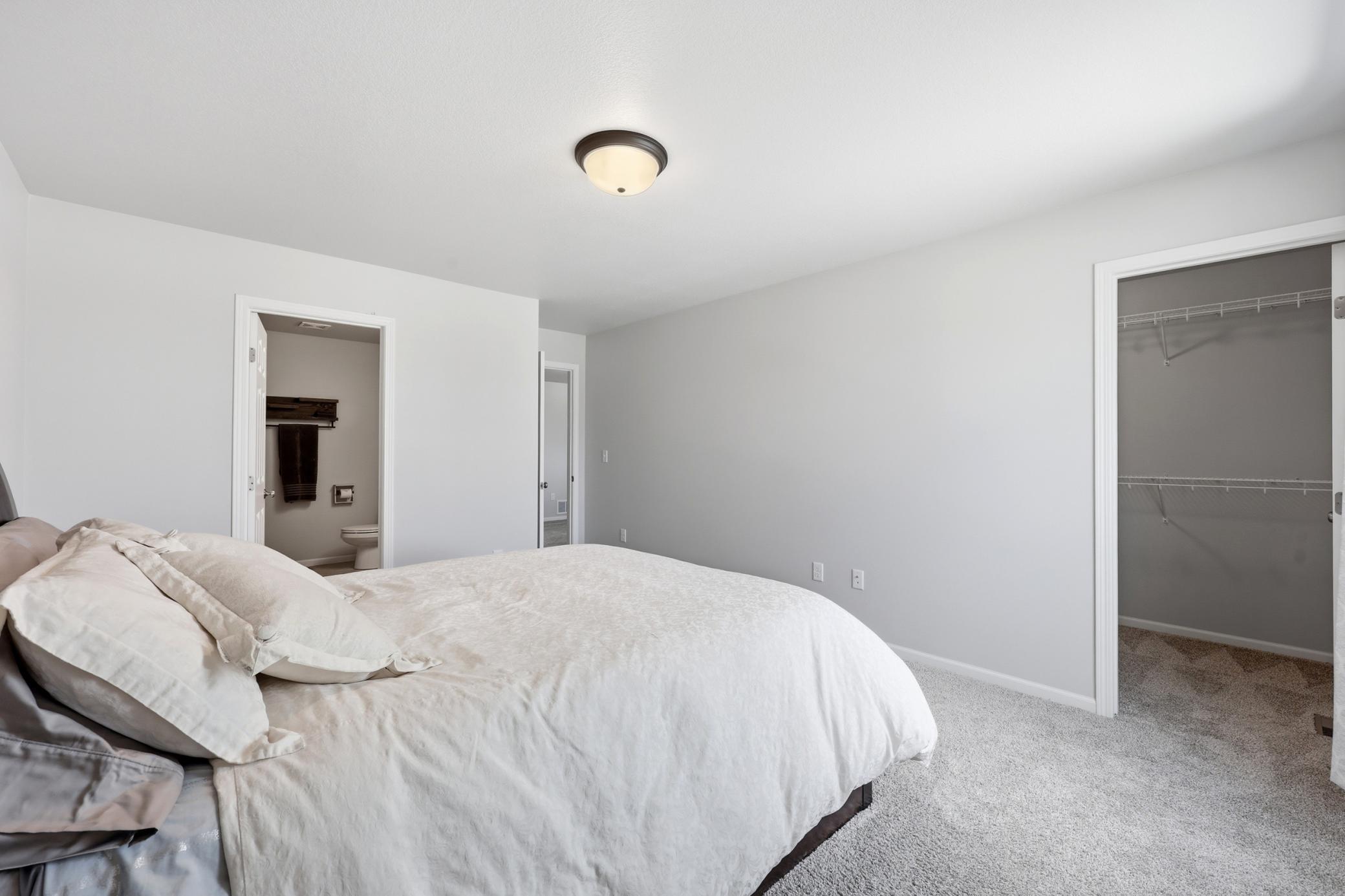 Primary Bedroom-Bath-Closet